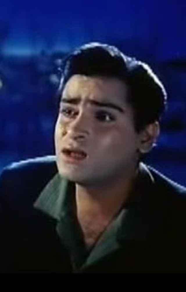 Shammi Kapoor`s passionate performance of this love song, which captures the depth of love and his flawless acting skills, tugs at the heartstrings.