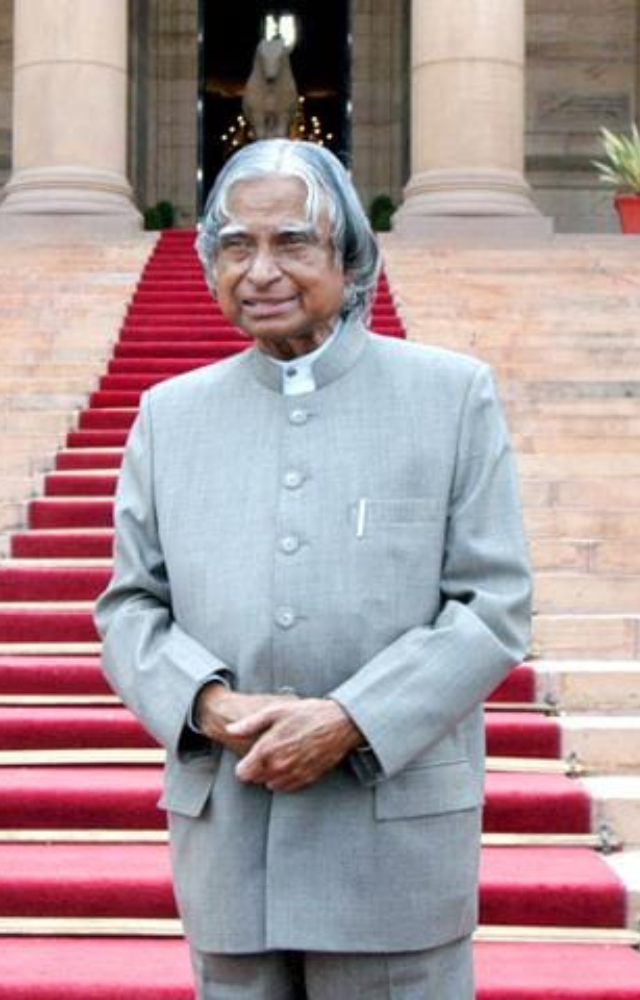 Despite facing many challenges, Kalam never gave up. He always emphasized the importance of persistence in overcoming obstacles.