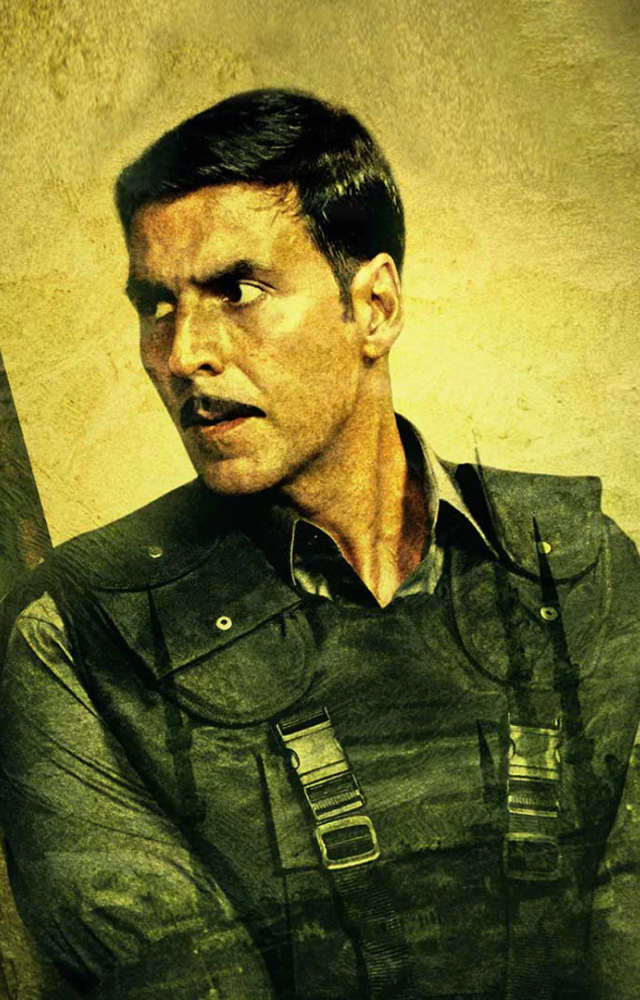 Akshay plays a secret agent in this gripping spy thriller. His intense performance and the film’s action-packed plot make it a must-watch.