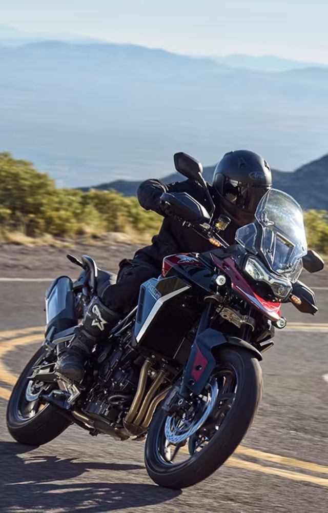 Combining comfort and power, the Tiger 900 GT from Triumph delivers 100+ bhp, making it an ideal choice for long-distance touring.