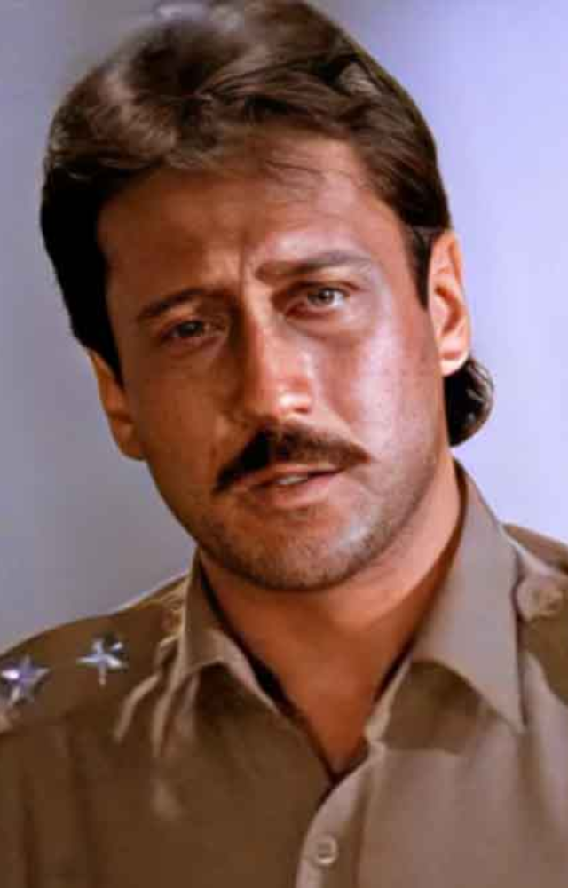 As the honest and protective elder brother, his performance in Ram Lakhan remains unforgettable.