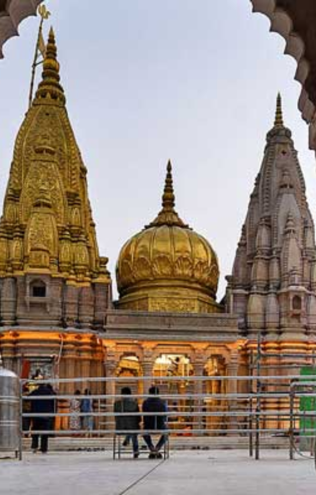 Could Bill Gates be exploring the spiritual and cultural essence of Kashi?