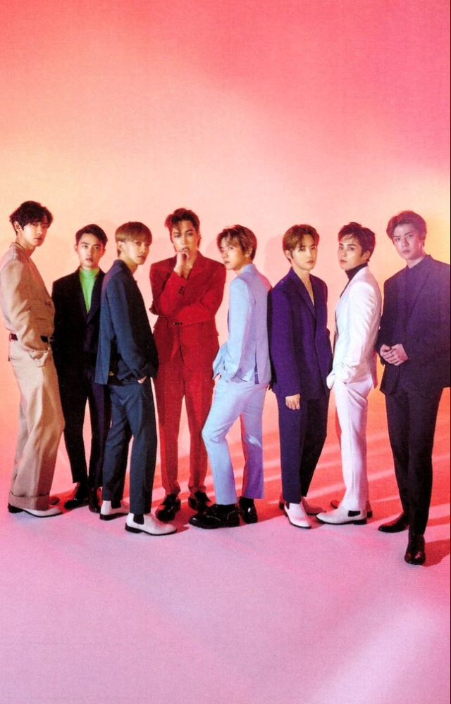 EXO’s “Love Shot” mesmerizes with its smooth vocals, stylish choreography, and addictive melody that fans love.