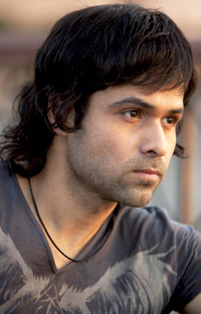 In Murder (2004), Emraan captivated audiences with his bold and intense performance, establishing his name in Bollywood. A must-watch thriller!