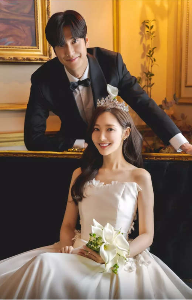 In Marry My Husband, betrayal turns into an unexpected second chance. Watch this emotional rollercoaster unfold.