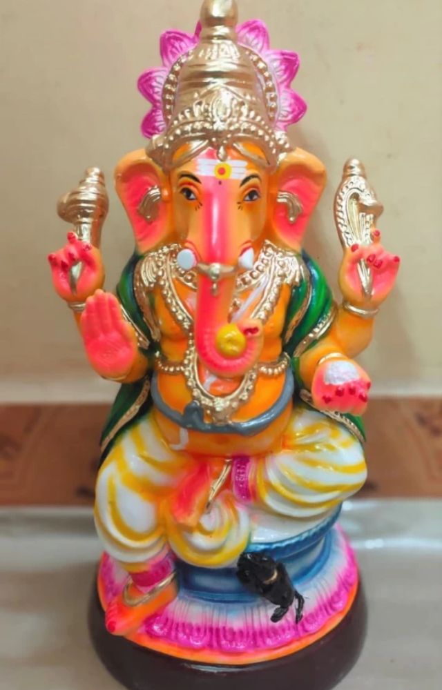 Lightweight and biodegradable, these idols are made from recycled paper, offering an eco-friendly alternative.
