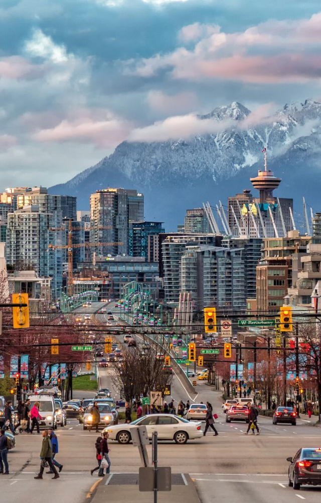 With hydroelectric energy and vast green spaces, Vancouver is on track to become the greenest city in North America.
