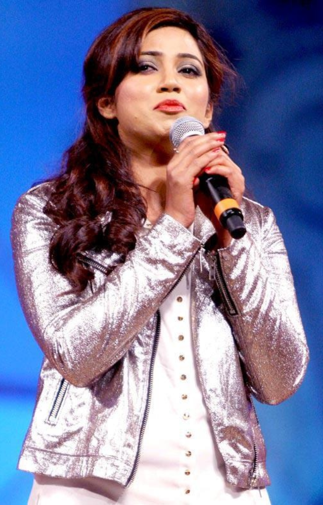 Shreya has sang in over 20 languages, including Hindi, Bengali, Tamil, Telugu, Malayalam, and more.
