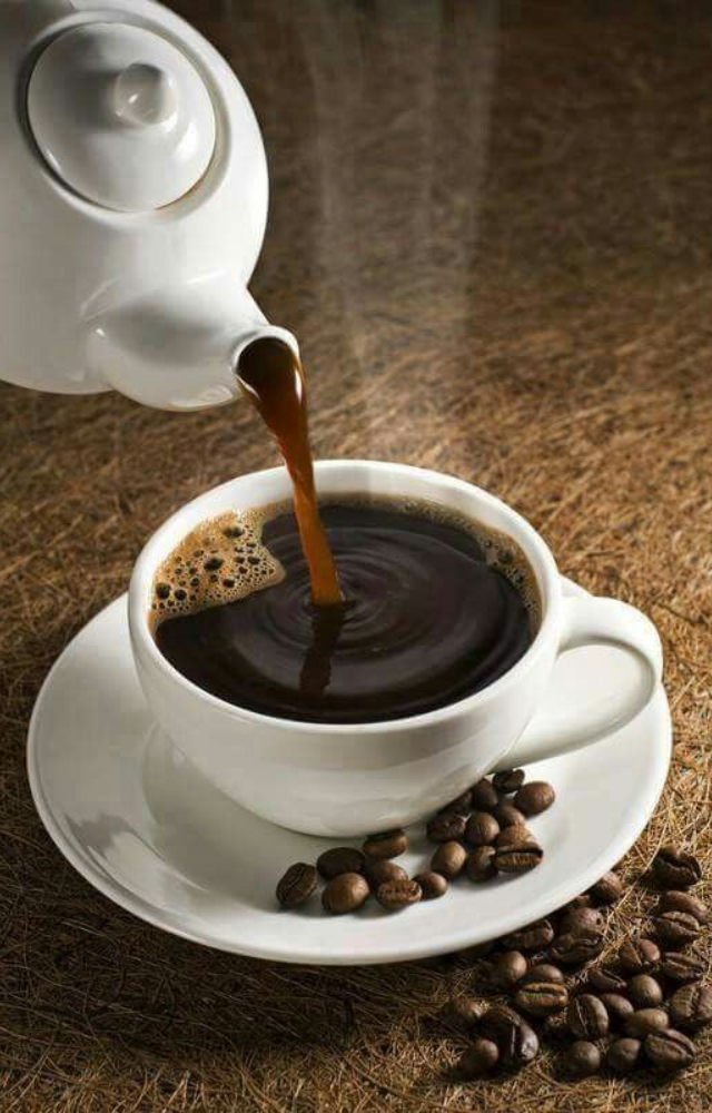 Caffeine is a stimulant that delays sleep and reduces deep sleep quality. Avoid it at least 6 hours before bedtime.
