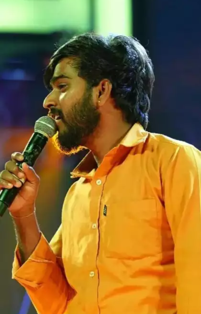 Hanumanta Lamani Wins Bigg Boss Kannada