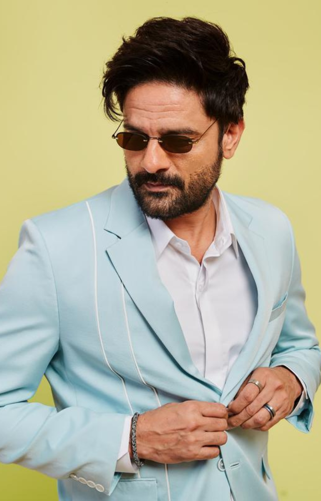 Jaideep Ahlawat has delivered some of the most intense and unforgettable performances in Bollywood, proving his acting brilliance.