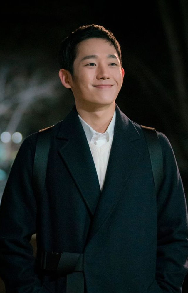Jung Hae-in shines in this heartfelt romance about love and societal expectations. A slow-burn drama that stays with you.