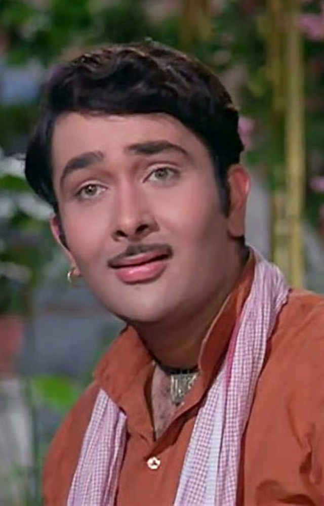 Randhir Kapoor impressed audiences with his gripping role in Raampur Ka Lakshman, alongside Rekha.