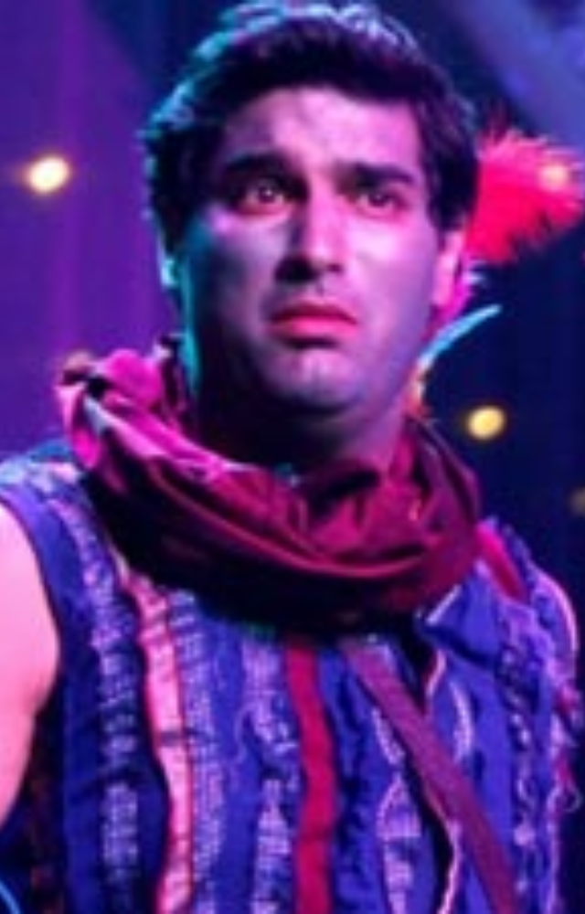 As Ram Parmar’s best friend in Nautanki Saala, Kunal delivered a performance filled with humor and charm.