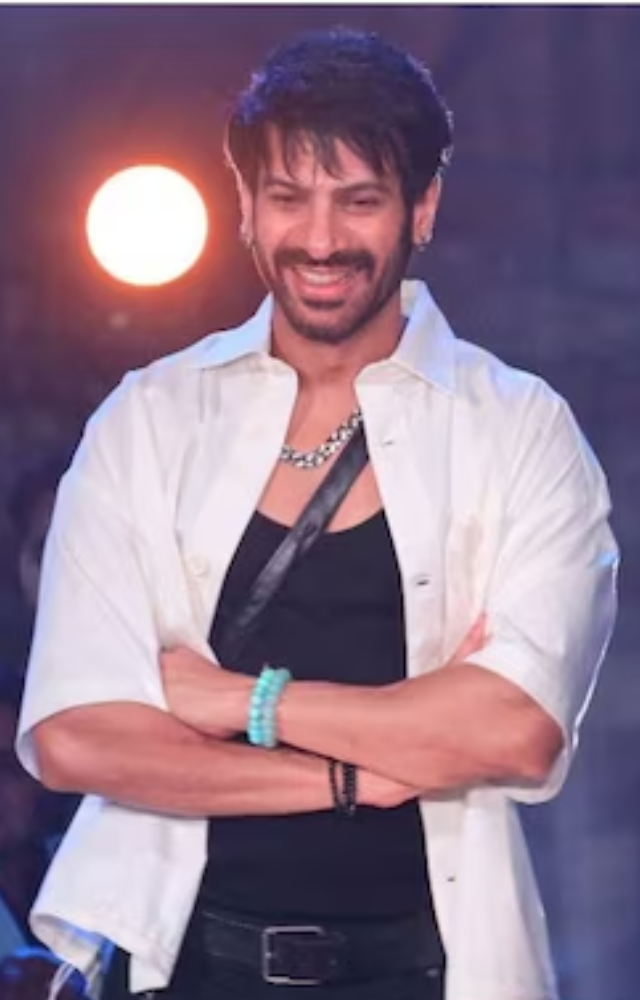 Karan Veer Mehra’s journey in Bigg Boss 18 was remarkable, filled with tough tasks and emotional moments that earned him a massive fan base.