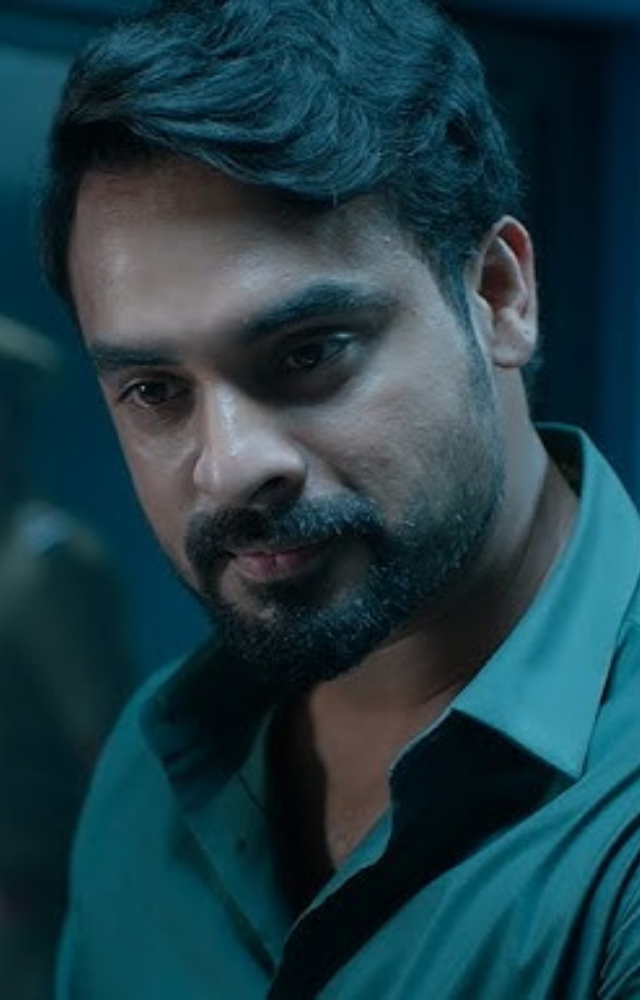 This psychological thriller takes forensic science to a new level. Tovino’s stellar performance adds to the suspense.