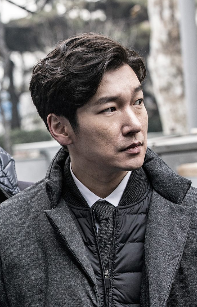 A prosecutor devoid of empathy teams up with a detective to unravel a web of corruption and murder. This gripping series delves deep into systemic corruption.