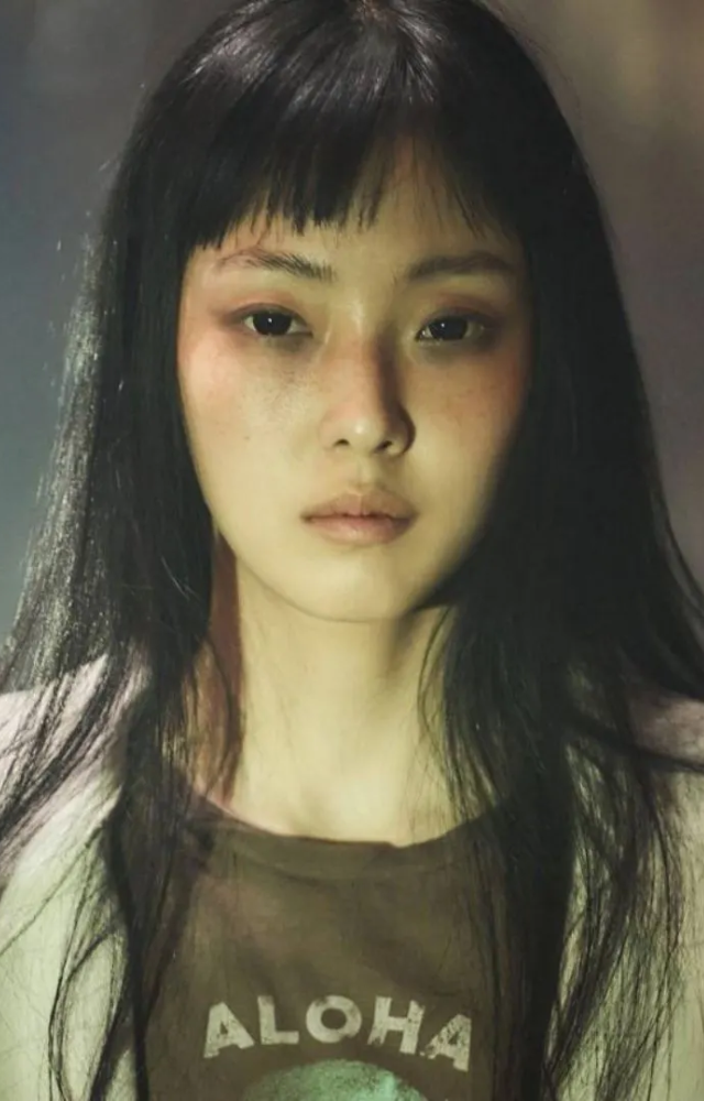 A thrilling sci-fi horror drama adapted from the manga Parasyte, blending action and existential questions with a Korean twist.