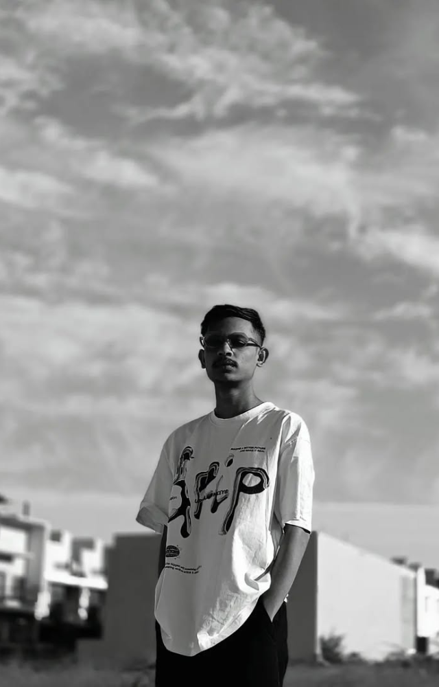 He discovered rap as a teen, using it as a way to express his struggles and emotions.