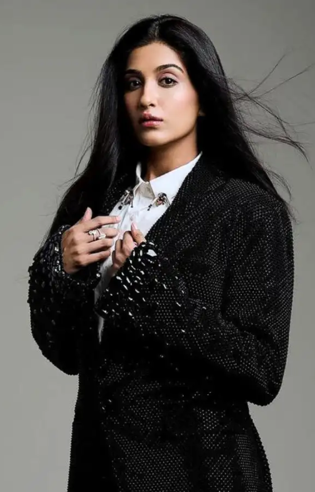 Before acting, Nimrit won the title of Femina Miss India Manipur in 2018, marking her entry into the limelight.