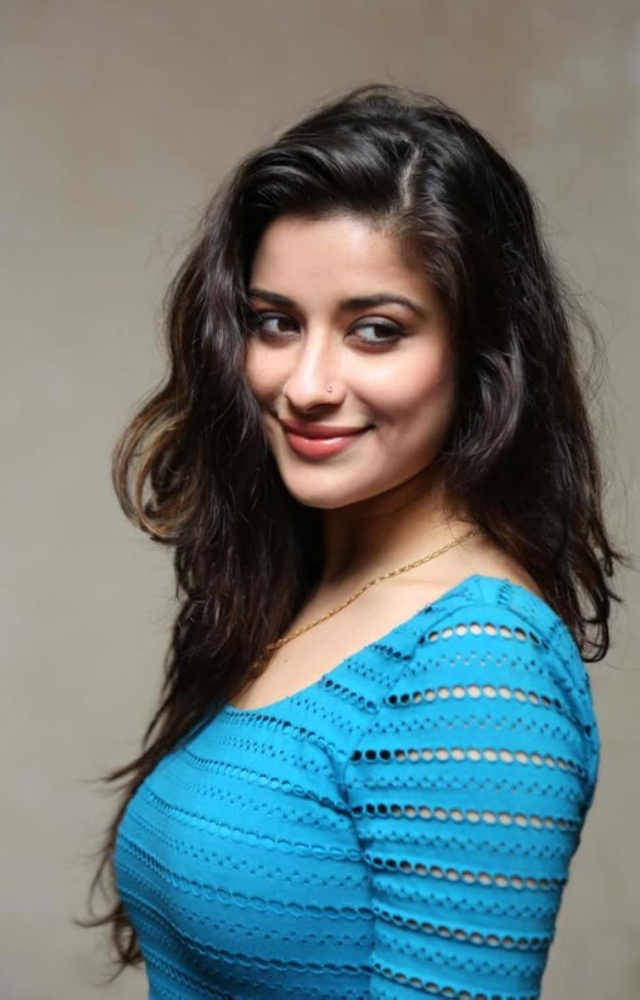 Nyra began her acting career with Telugu and Hindi TV shows, gaining quick fame.