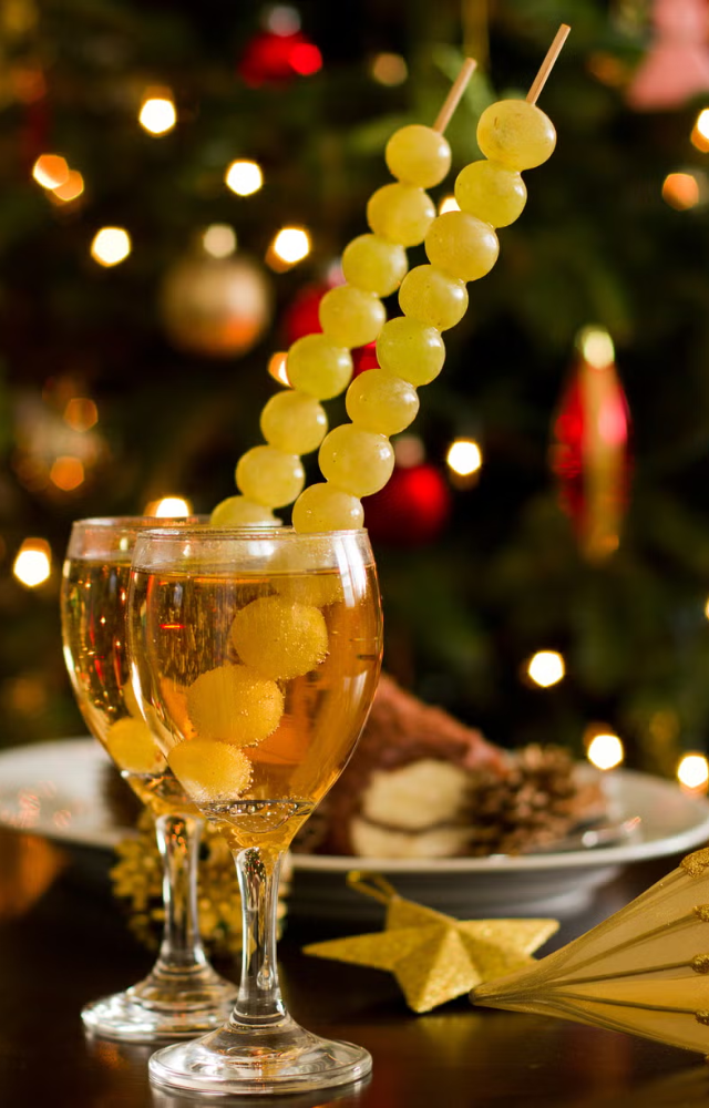 New Year`s Eve Superstitions to Know