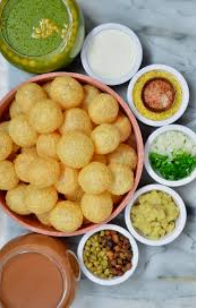 This street favorite is delicious but deep-fried puris and spicy water can cause acidity. Think twice before overindulging!