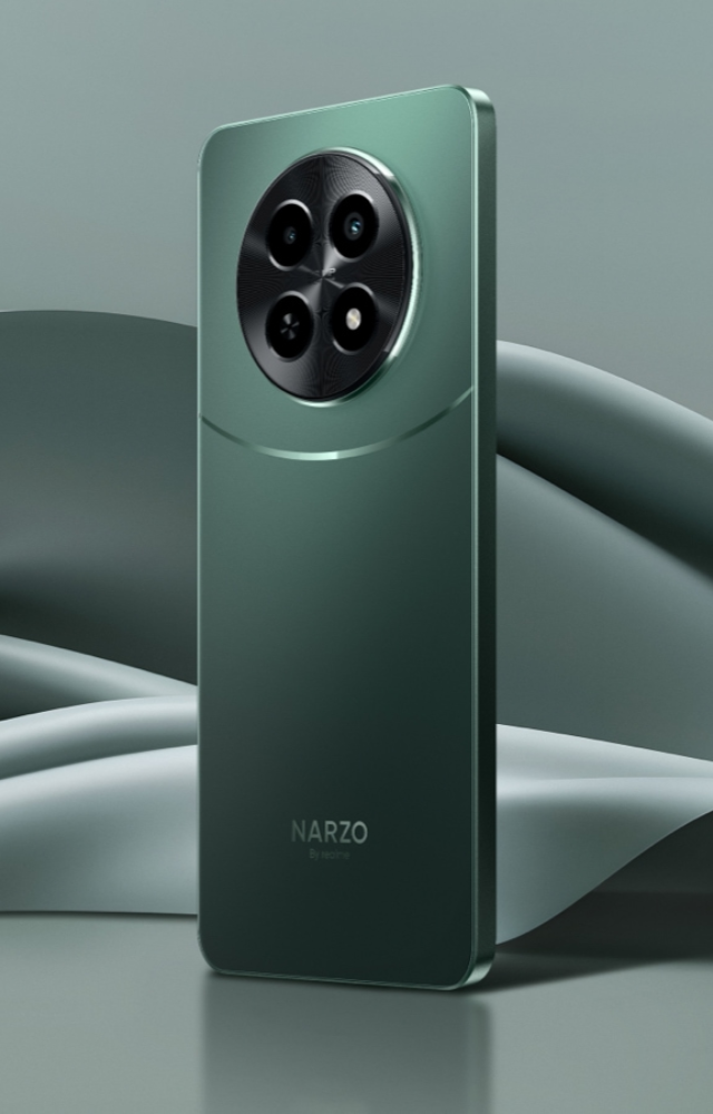 Realme Narzo 70X stands out with its robust features and smooth performance, all while maintaining an affordable price point.
