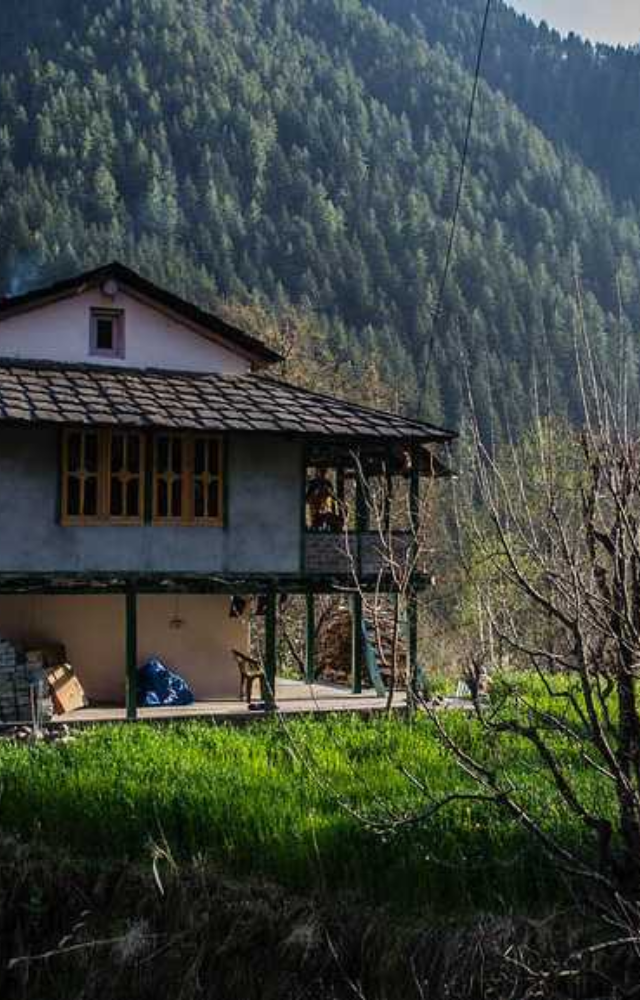 Nestled along the Parvati River, Chalal offers scenic beauty, peace, and a perfect escape from city life.