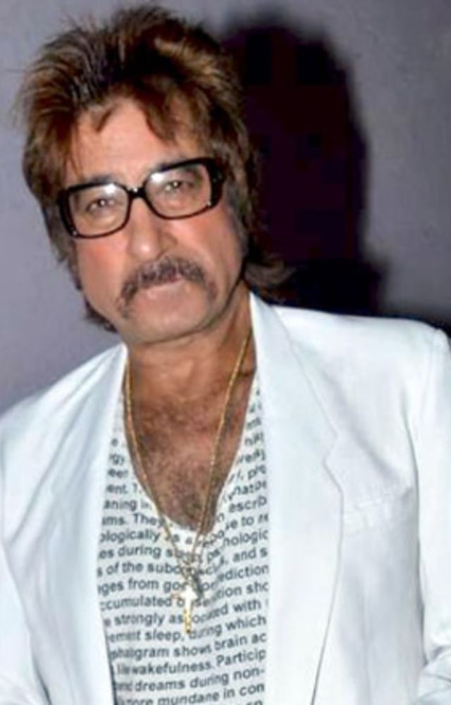 Despite his reputation as a villain, Kapoor’s comic timing is legendary. His role as Crime Master Gogo in “Andaz Apna Apna” remains a cult classic.
