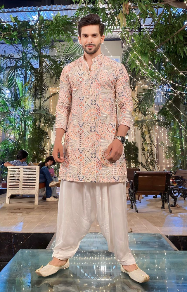 Redefining traditional fashion, Shehzada combines stylish kurtas and sherwanis with a modern flair that celebrates Indian culture.