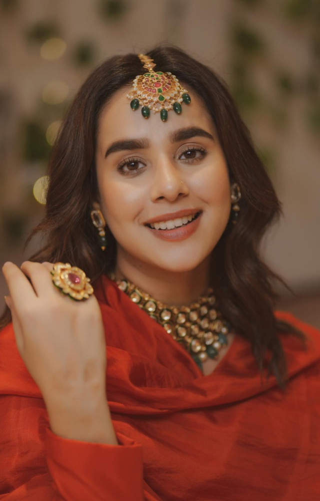 Sunanda Sharma`s Best Musical Hits
