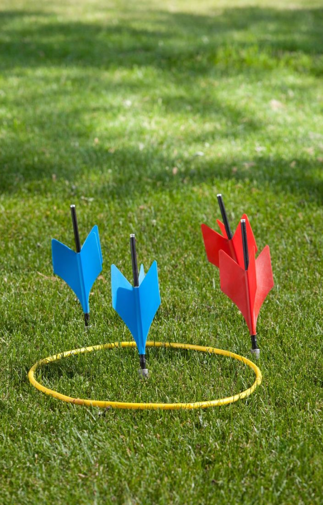 These sharp-pointed darts caused numerous injuries and even deaths, leading to a full ban in the U.S.
