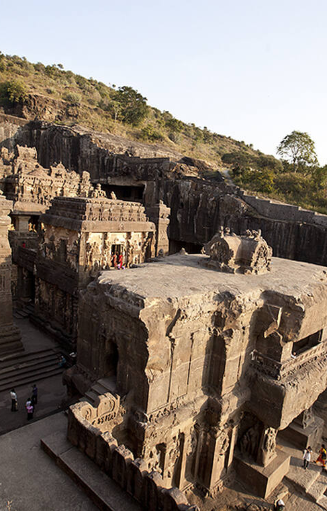Some properties near Ellora provide cave-style lodging that replicates ancient interiors. A surreal blend of history and comfort.
