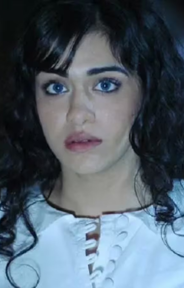 Adah’s chilling transformation in 1920 remains one of the creepiest portrayals. Her expressions and voice modulation were unforgettable.
