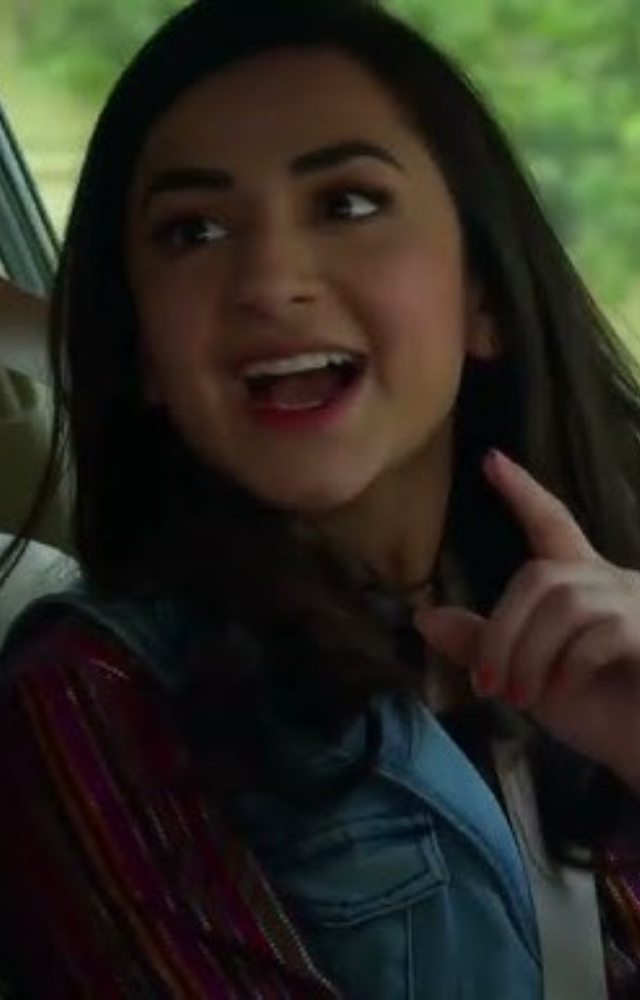A lighthearted yet emotional journey, this drama featured Yumna in a refreshing and charming role that won hearts.