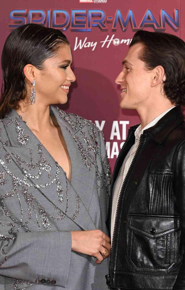 10 Cute Zendaya And Tom Holland Photos
